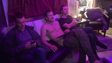hollandhousestudios  12-01-2022